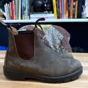 Blundstone Ankle Boots in Rustic Brown